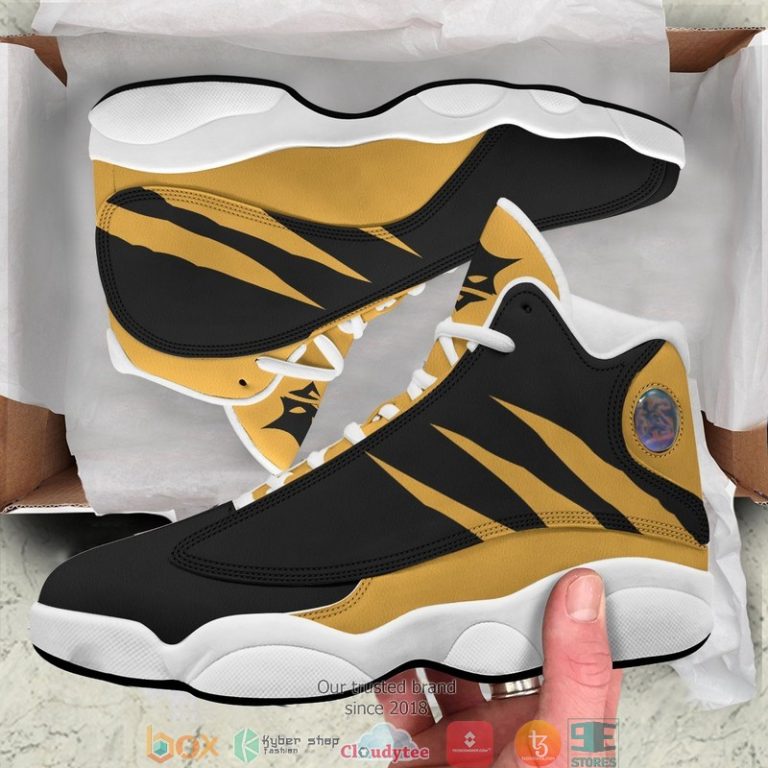 Black-Jackals-Msby-Air-Jordan-13-Sneaker-2