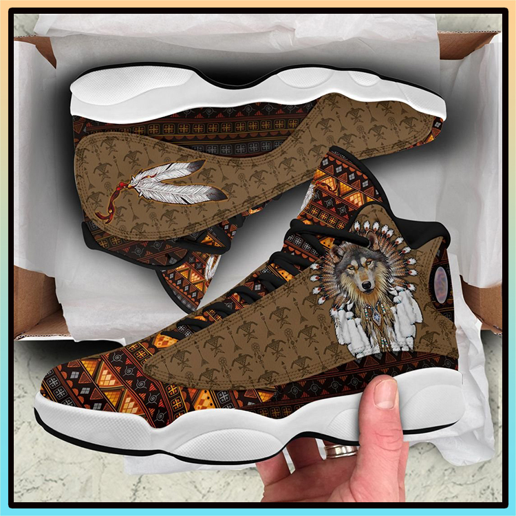 Native-Wolf-Dreamcatcher-Air-Jordan-13-Shoes-2